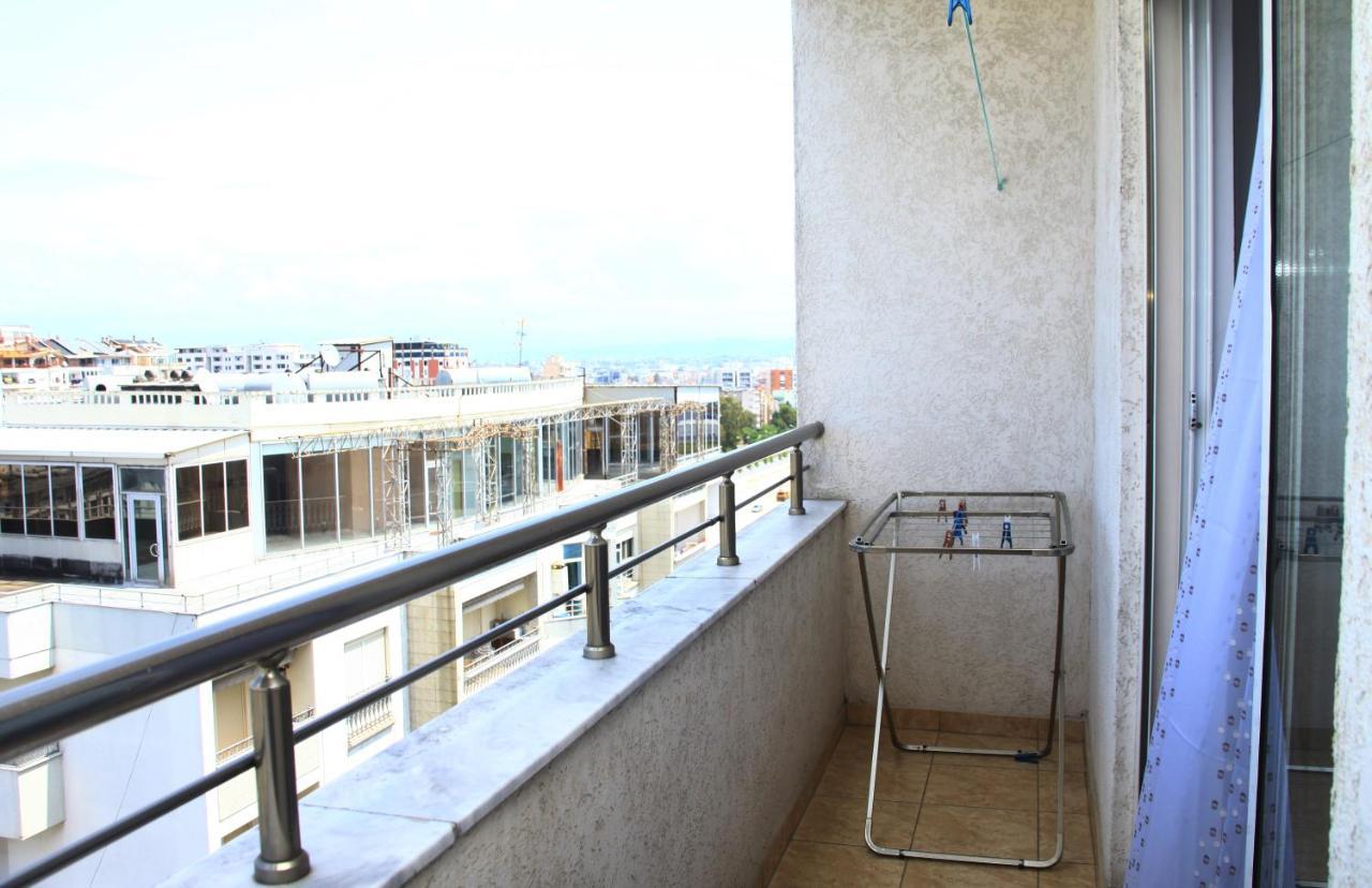Beautiful Apartment At Port Side! Дуррес Екстер'єр фото